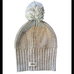 Ugg Beanie with Pom